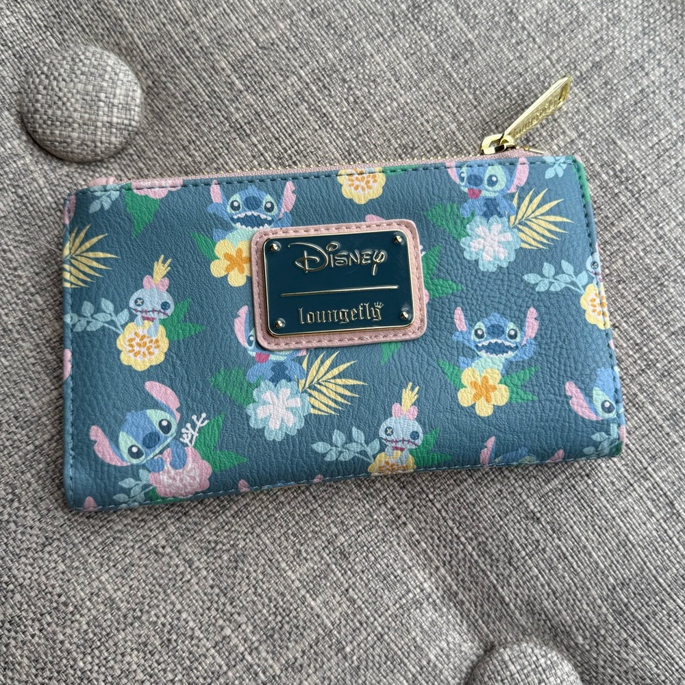 Loungefly Stitch Wallet Lilo and Stitch Disney